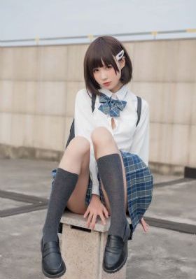 扒开美女衣服狂揉视频_720高清迅雷在线观看